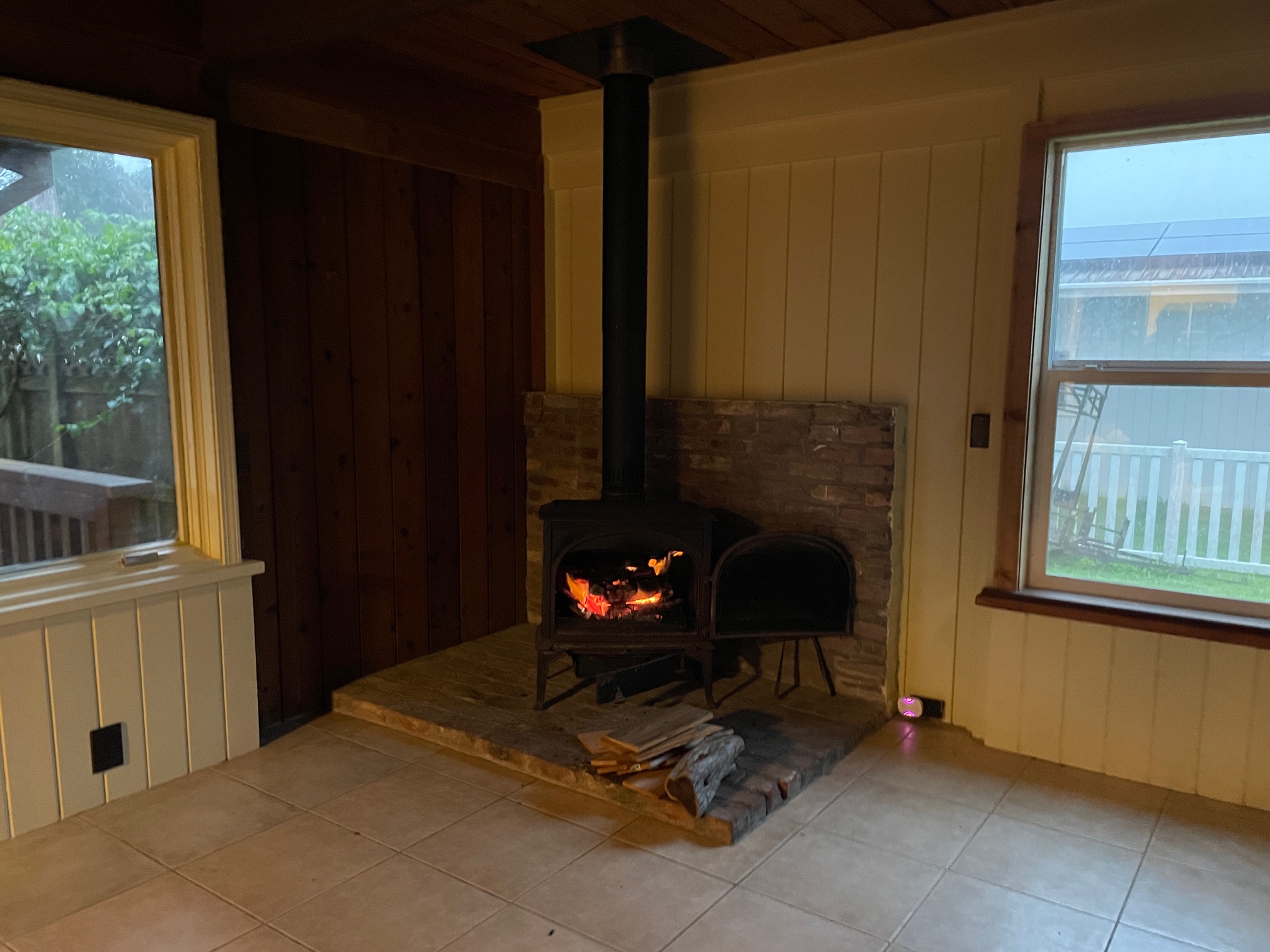 Wood burning fireplace